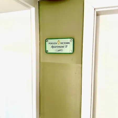 Victoria Apartment *