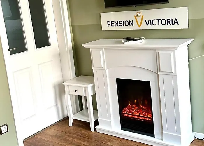 Victoria Halberstadt