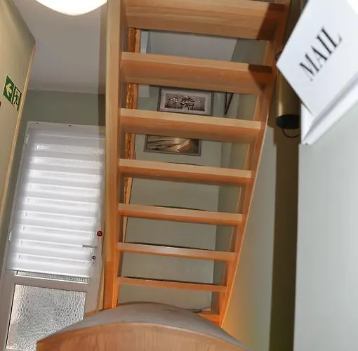 Victoria Halberstadt