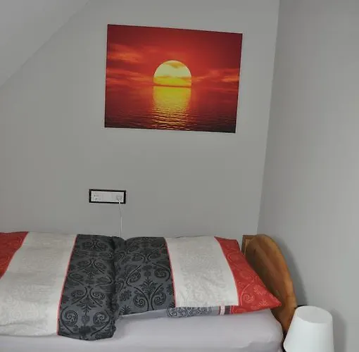 Victoria Apartment *